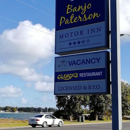 Banjo Paterson Motor Inn Lakes Entrance Bagian luar foto